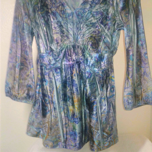 APT 9 Light Blue Graphic Longsleeve Empire Waist Top Sz: S - Picture 3 of 9